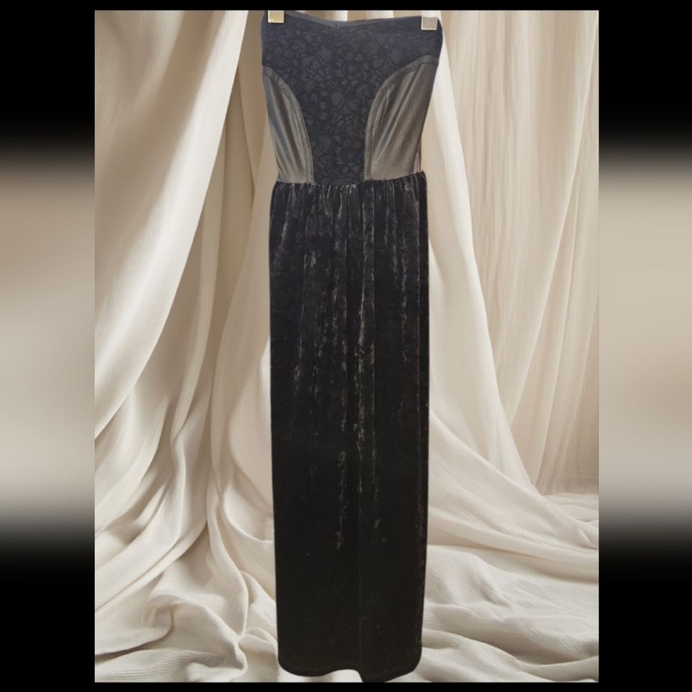 Tezenis Long Velvet Dress with Faux Leather Bodice